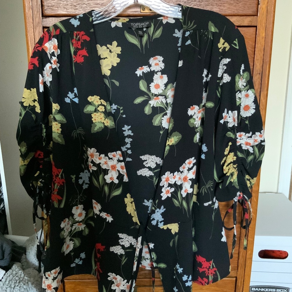Flower wrap shirt